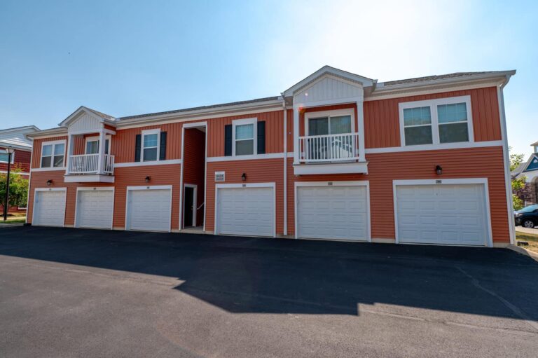 The attached garages at our luxury Worthington apartments.