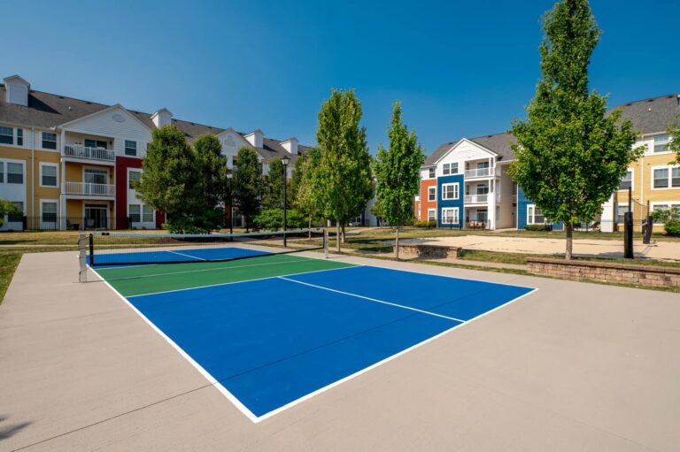 Play pickleball at our luxury Worthington apartments.